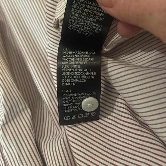 NWT Liverpool Women’s Red and White Striped Oversized Shirt SZ L - Picture 7 of 7